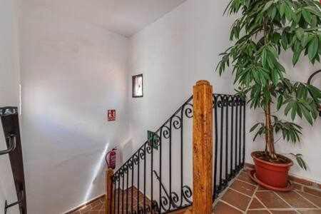 Appartement Peaceful Y Beautiful Apt In La Latina à Madrid Extérieur photo